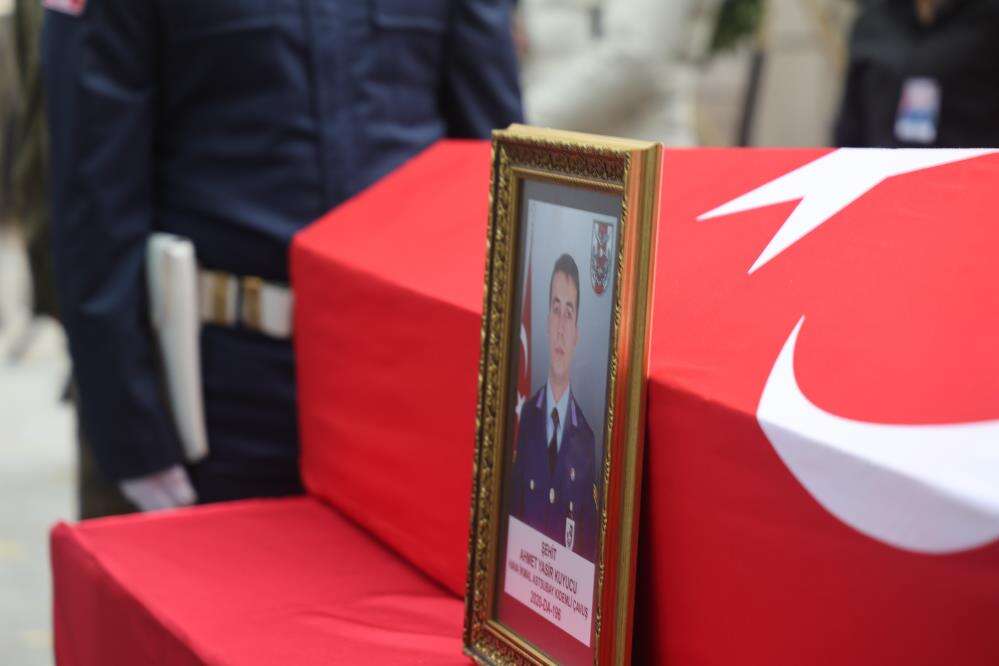 Konya’da şehit eşinden Ahmet Yasir Kuyucu’ya yürek yakan veda 24